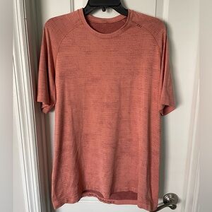 Lululemon Men’s Tshirt
